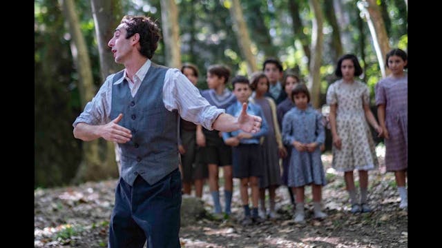 The teacher who promised the sea