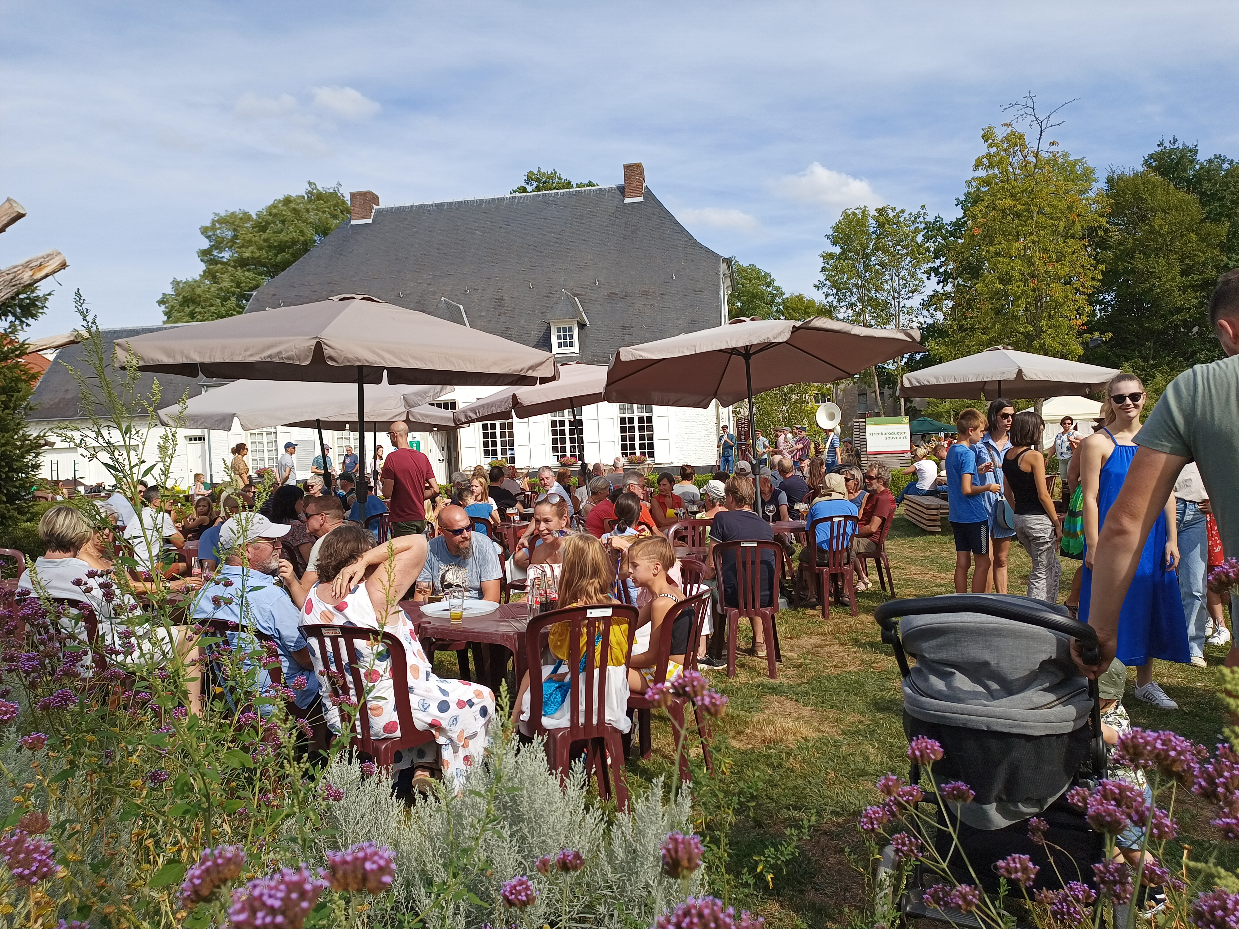 kunst en boekenmarkt