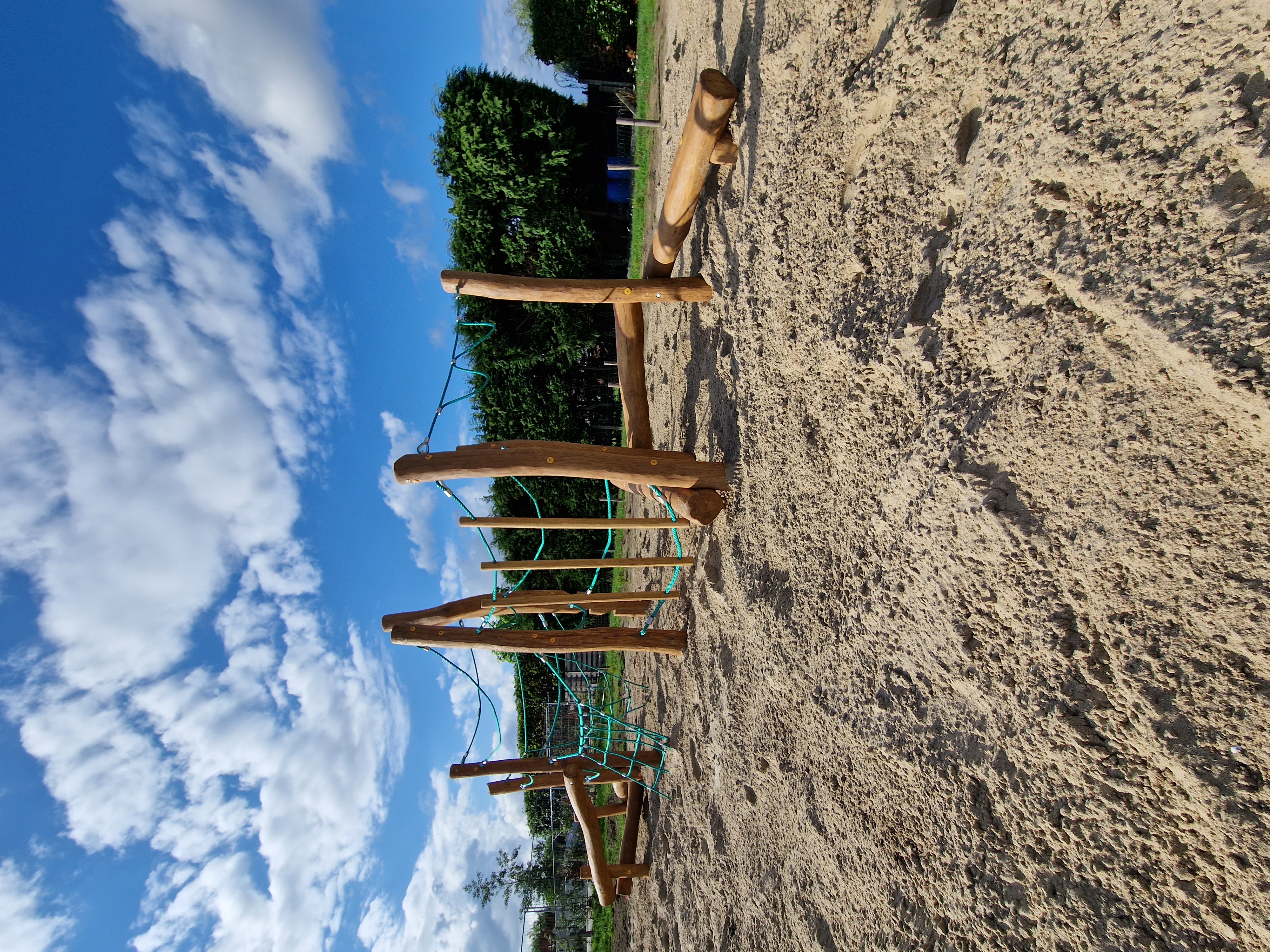 Speeltoestel Ermontlaan 