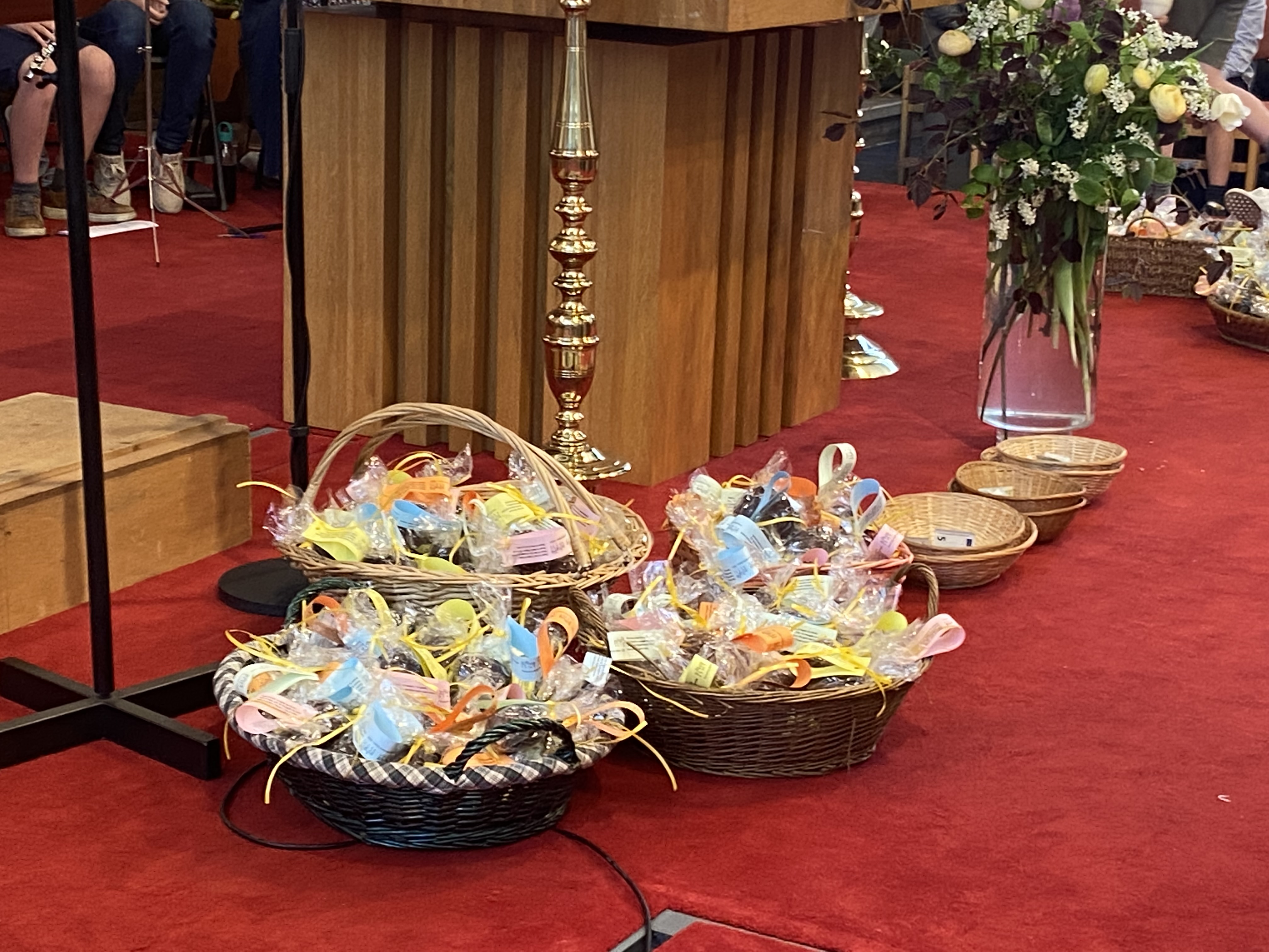 Paasviering in de kerk van Latem