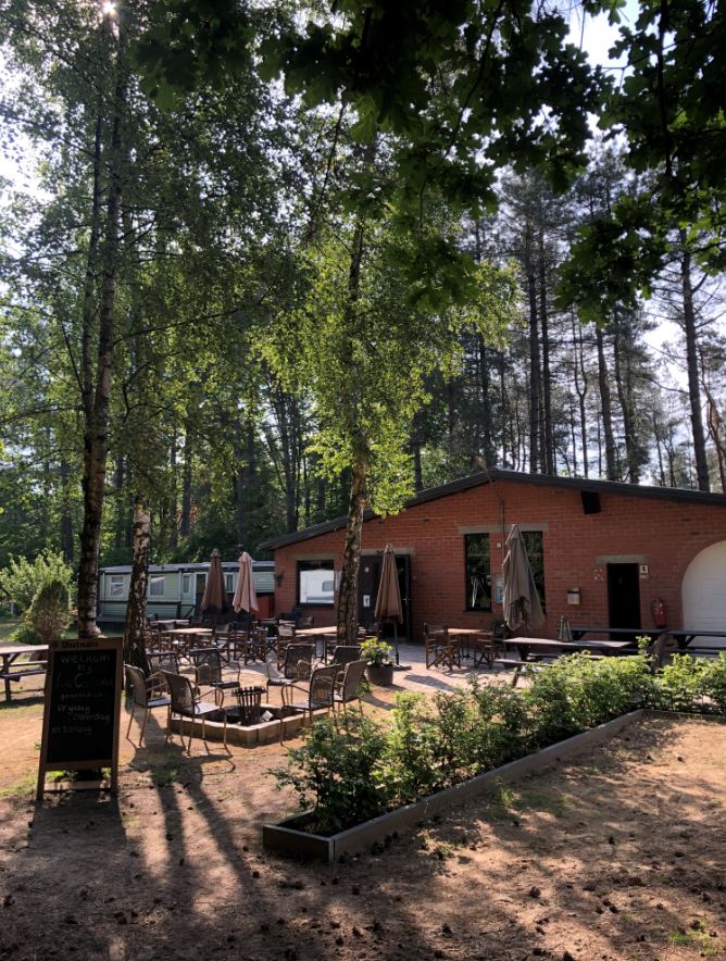 Het terras van La Cantina