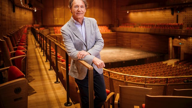 Marc Albrecht in de Koningin Elisabethzaal(c)Antwerp Symphony & Kris Van de Sande_5