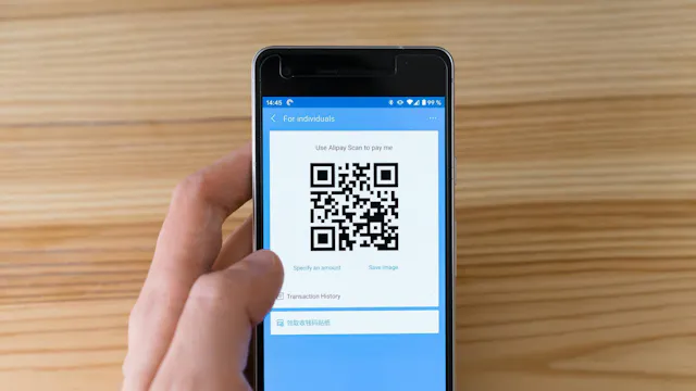 GEMEENTEBESTUUR KNOKKE-HEIST