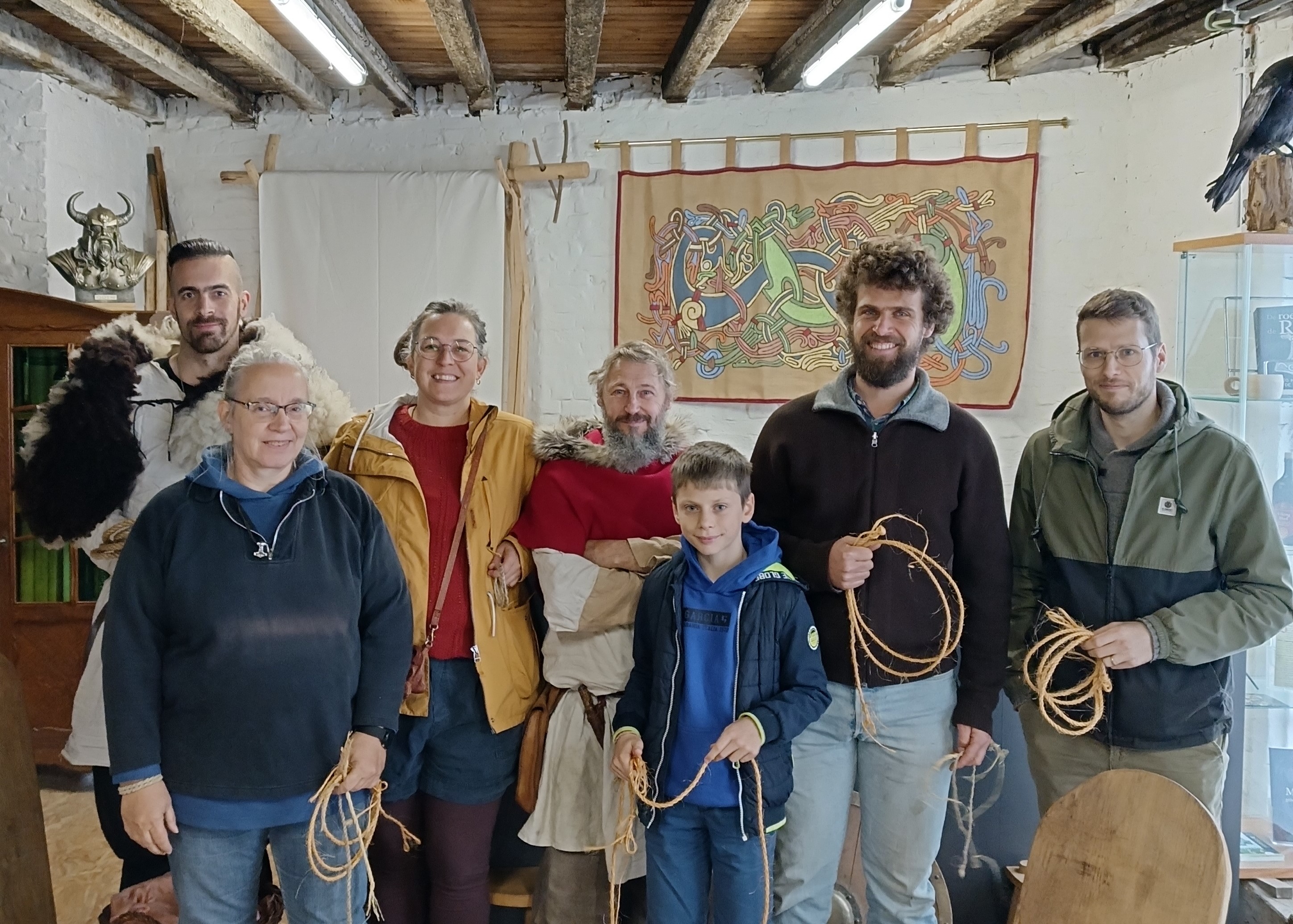 tevreden deelnemer van een voorbije workshop touw slaan