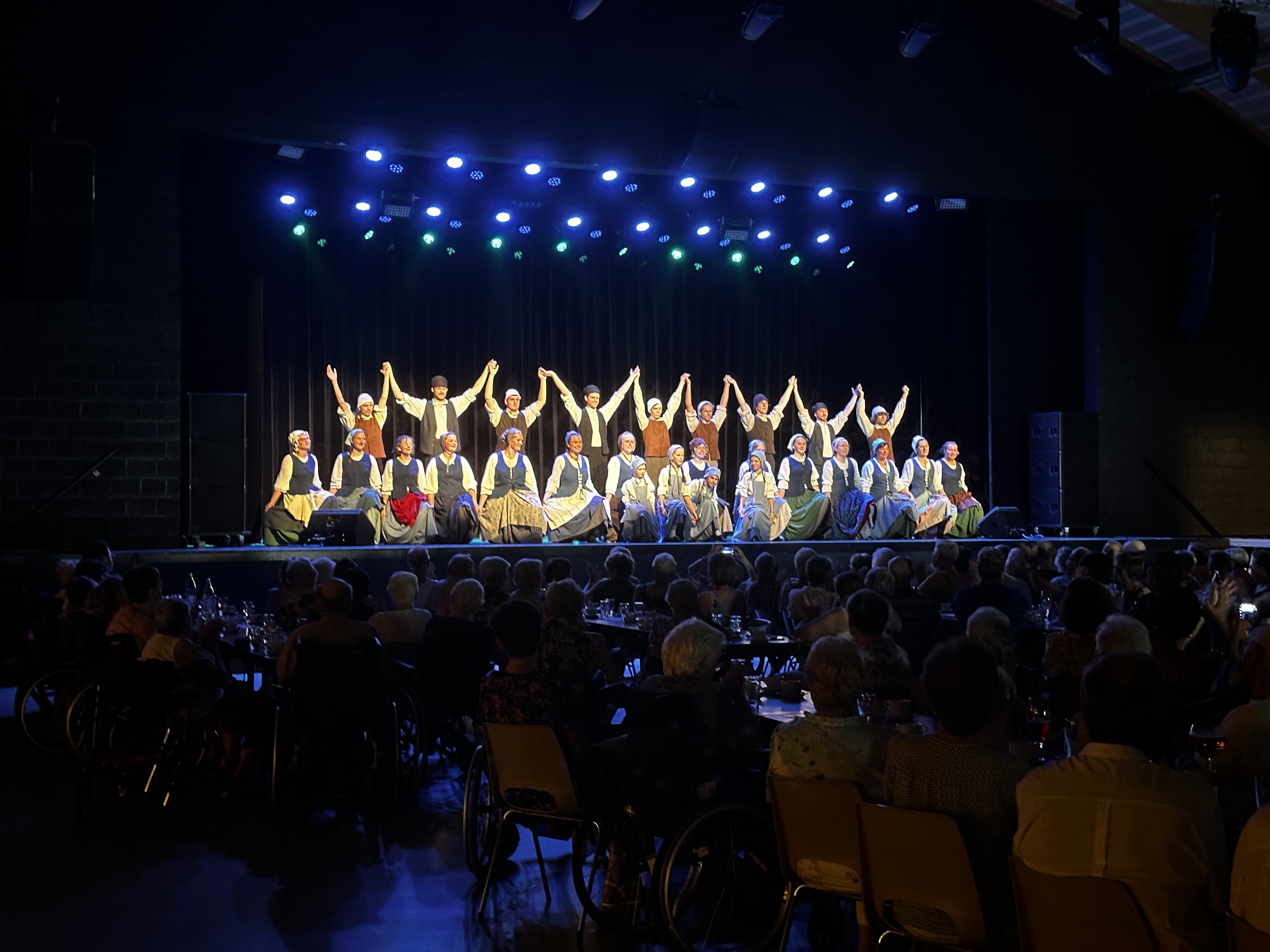 Seniorenvoorstelling Internationaal Folklorefestival Westerlo