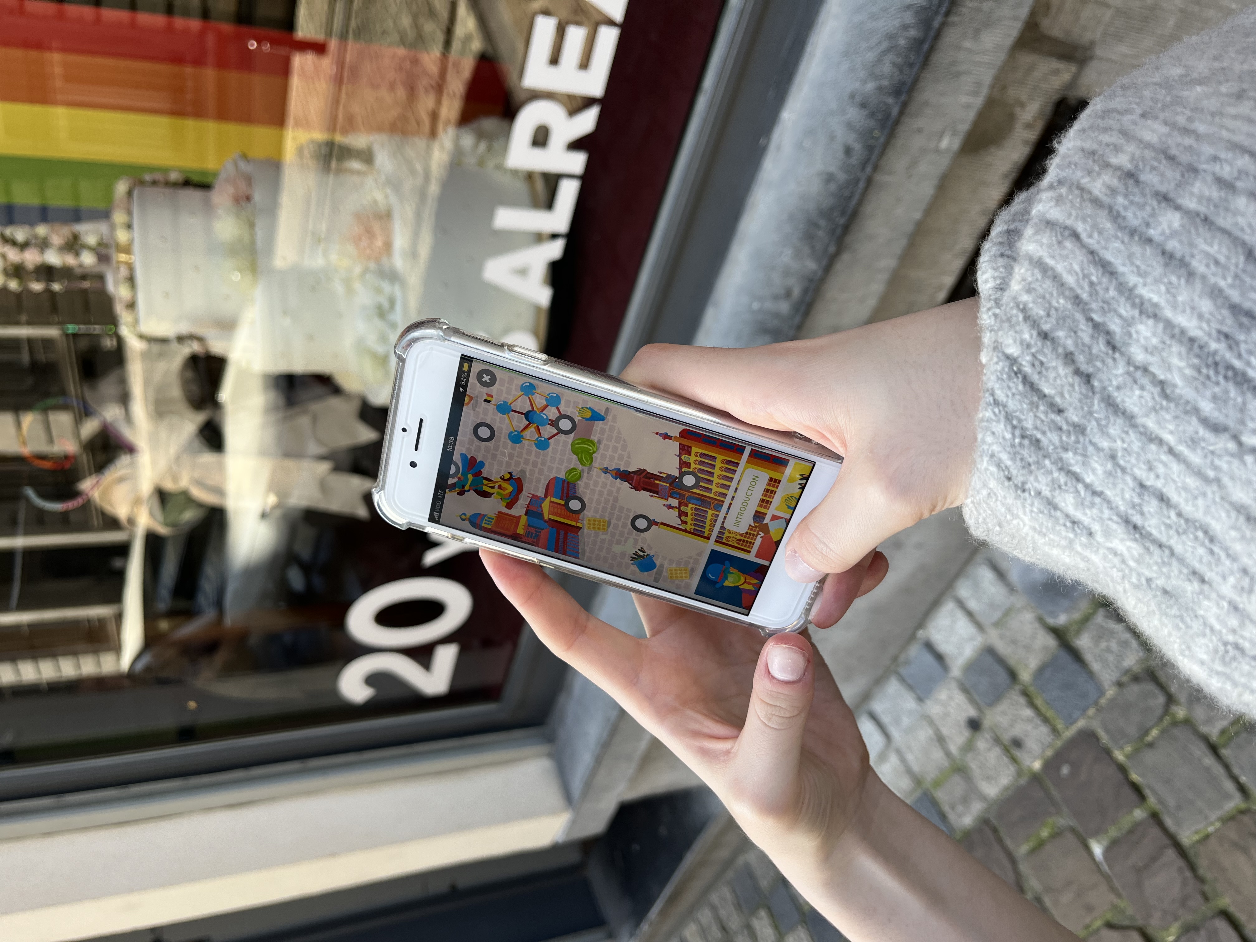 Een kostuum voor een afspraakje met Jeanneke