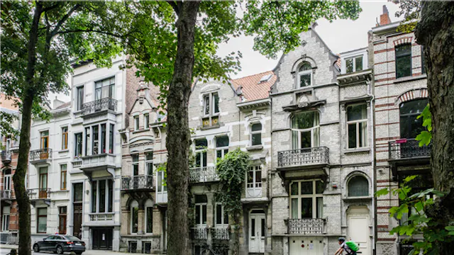 Bustour 'Van het Atomium tot het Kanaal'