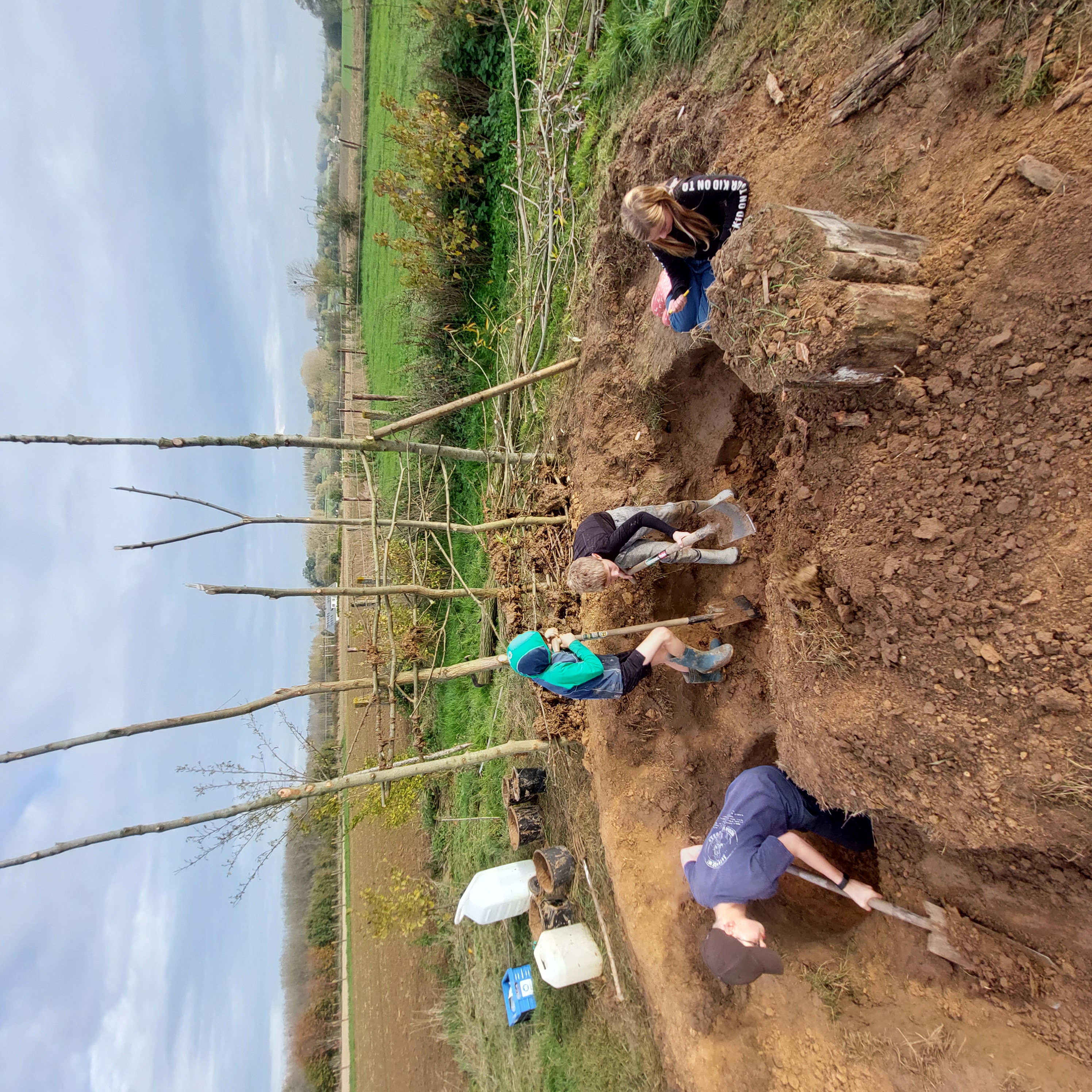 Een muur bouwen begint letterlijk bij de grond van de zaak!