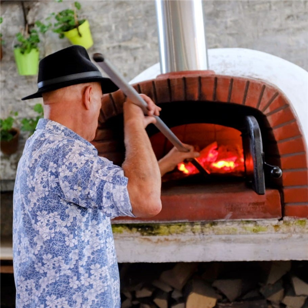 Pizza Buurtoven I Four à Pizza de quartier 11.04