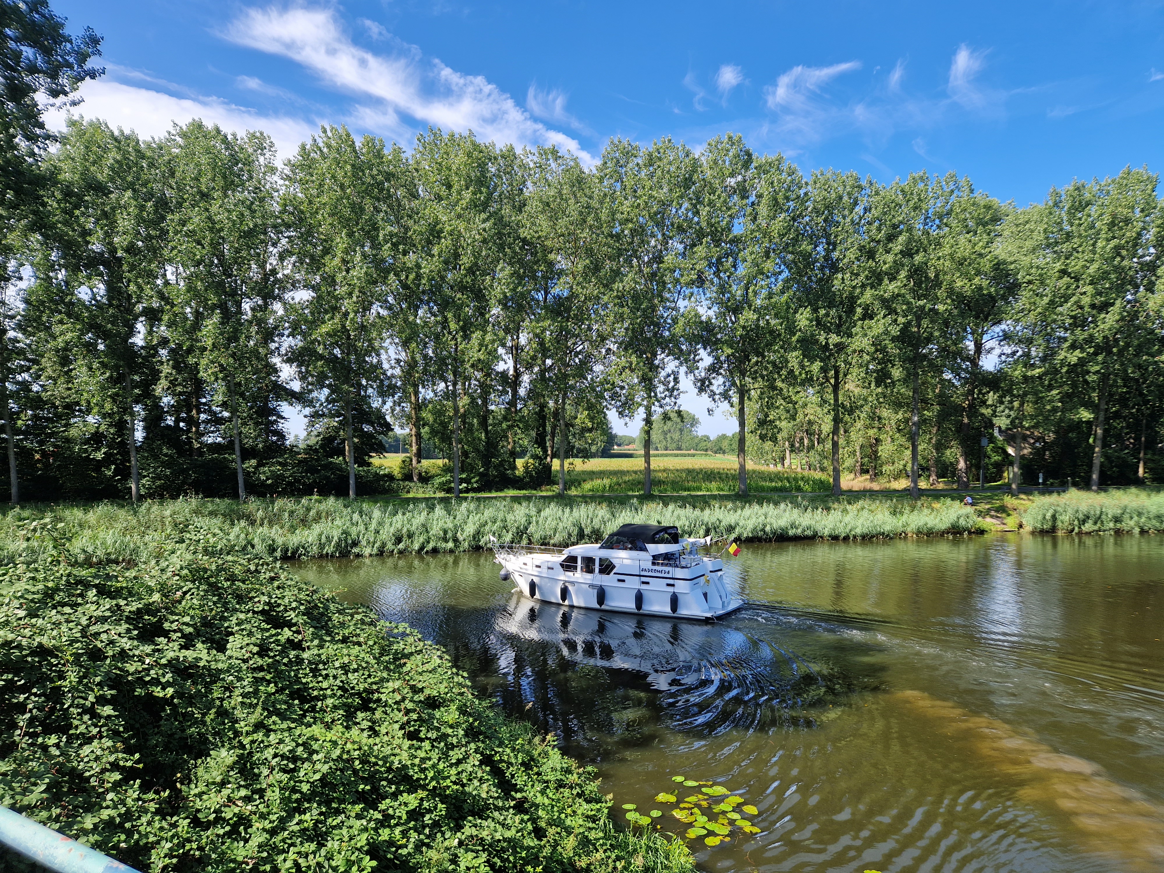 Boottochtjes op het kanaal