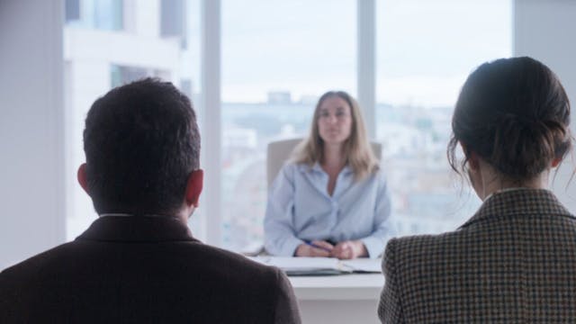 On vous croit (Charlotte Deville, Arnaud Dufeys)