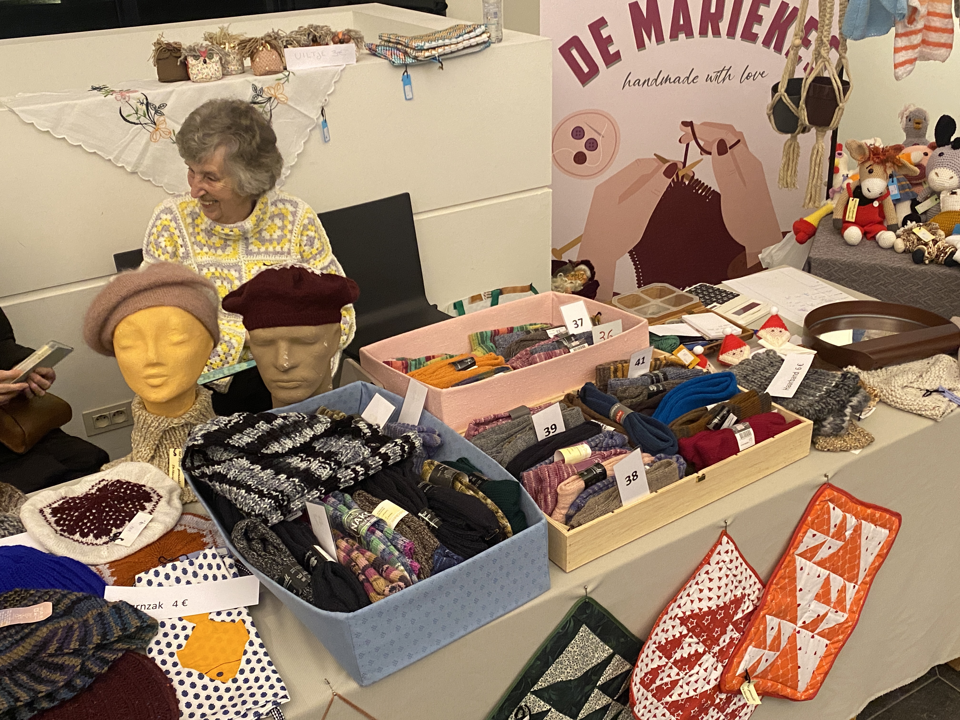 KERSTDORP Sint-Martrens-Latem 13 en 14/12/2025