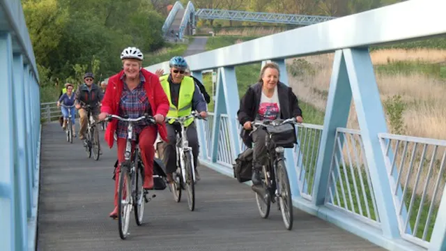 Fietsen iin de natuur wordt warm aanbevolen !