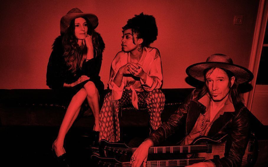 Stef Kamil Carlens & The Poem