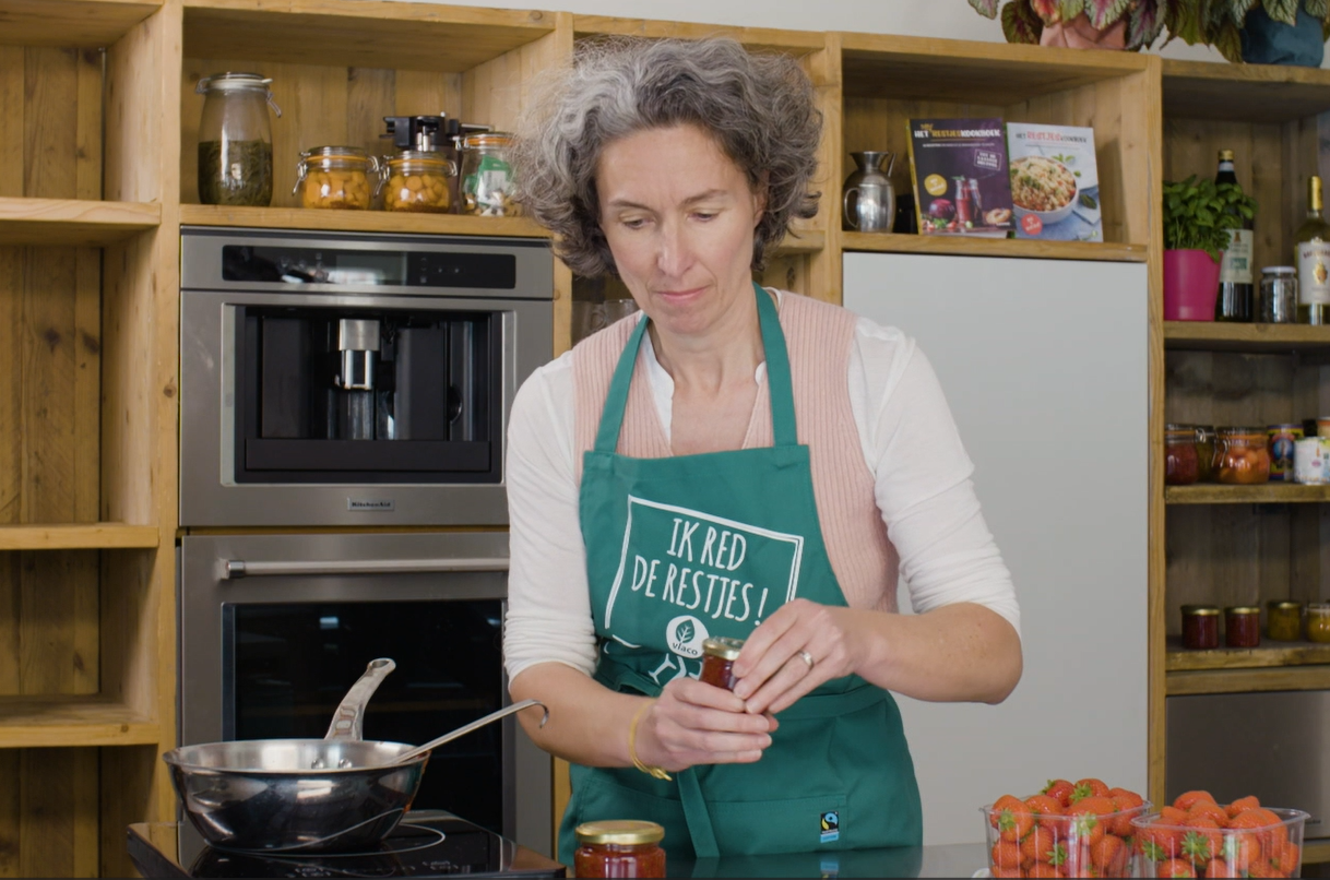 Maken van fruitconfituur