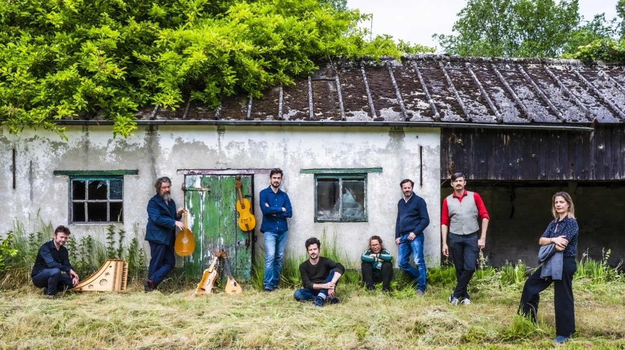 Lara Barsacq & ClubMediéval