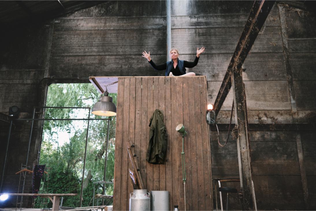 Theater op de hoeve 'BOEREN' door De nieuwe Bazaar