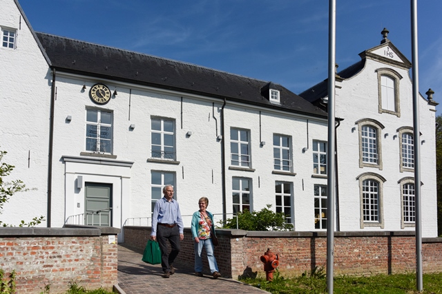 Het nieuw gerenoveerde erfgoedhuis Hof ter Welle (2017)
