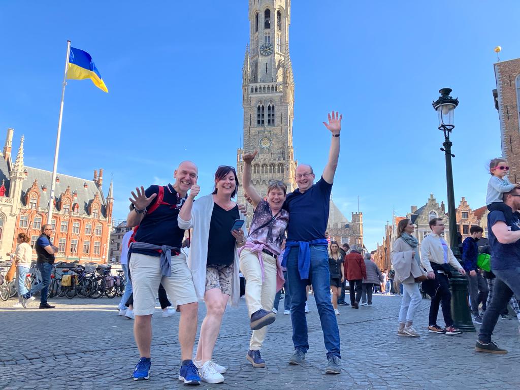 Stadsspel Urban Hunt met groep vrienden