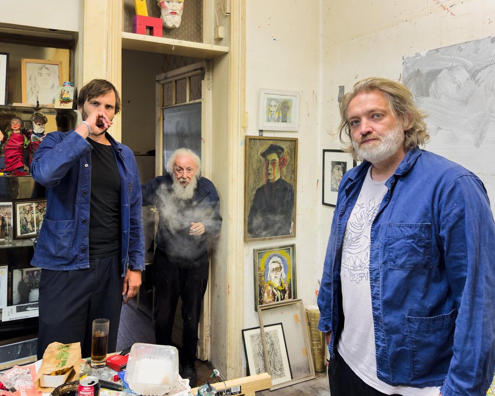 Sketch 5 oftewel Man koopt kunst