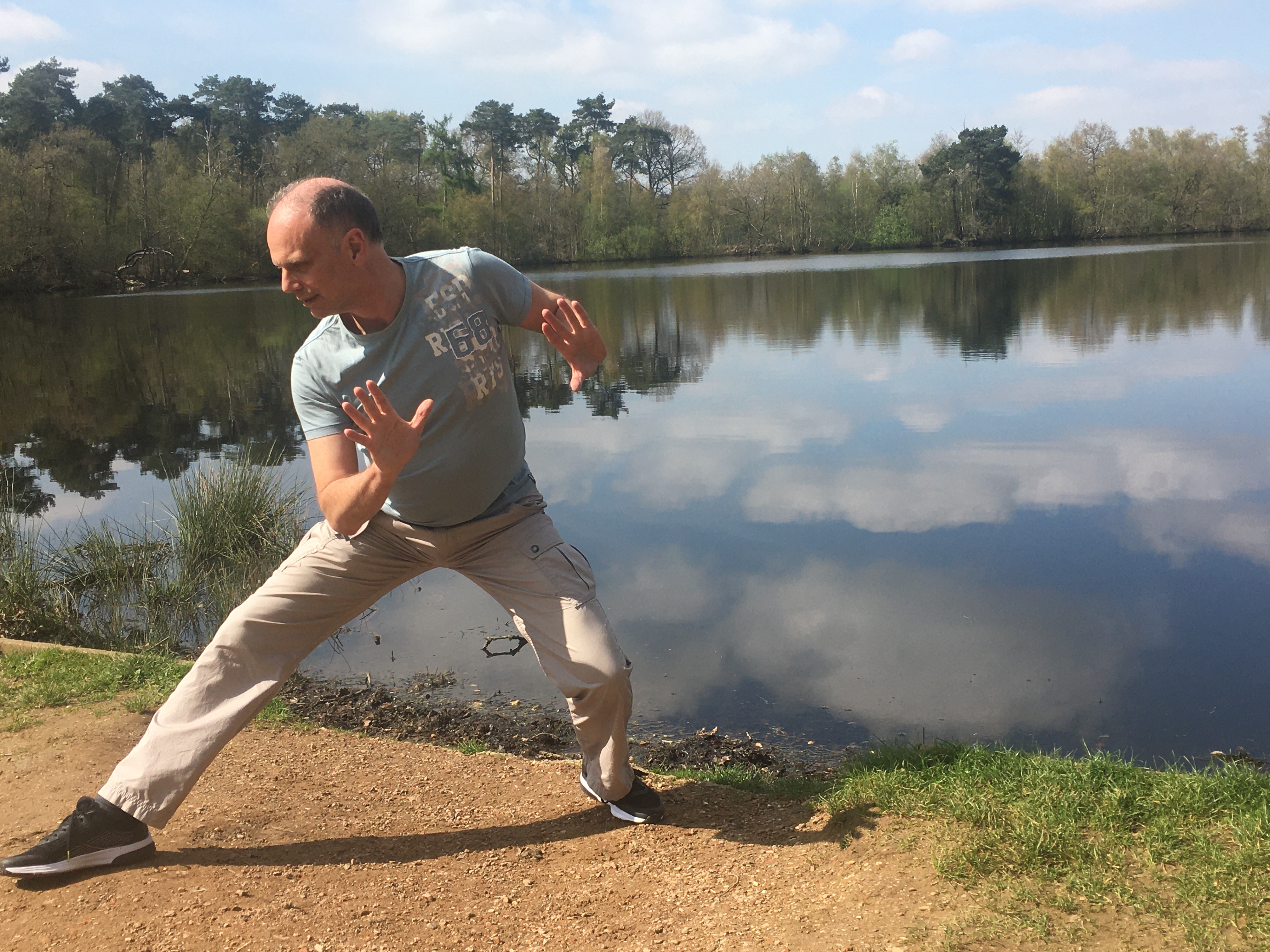 Ontdek de subtiele kracht van Qi Gong en leer bewegen als water.