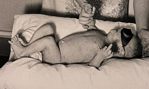 Child middle finger 2