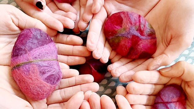 Samen met leeftijdsgenoten creatief vorm geven aan je verlies en verdriet.