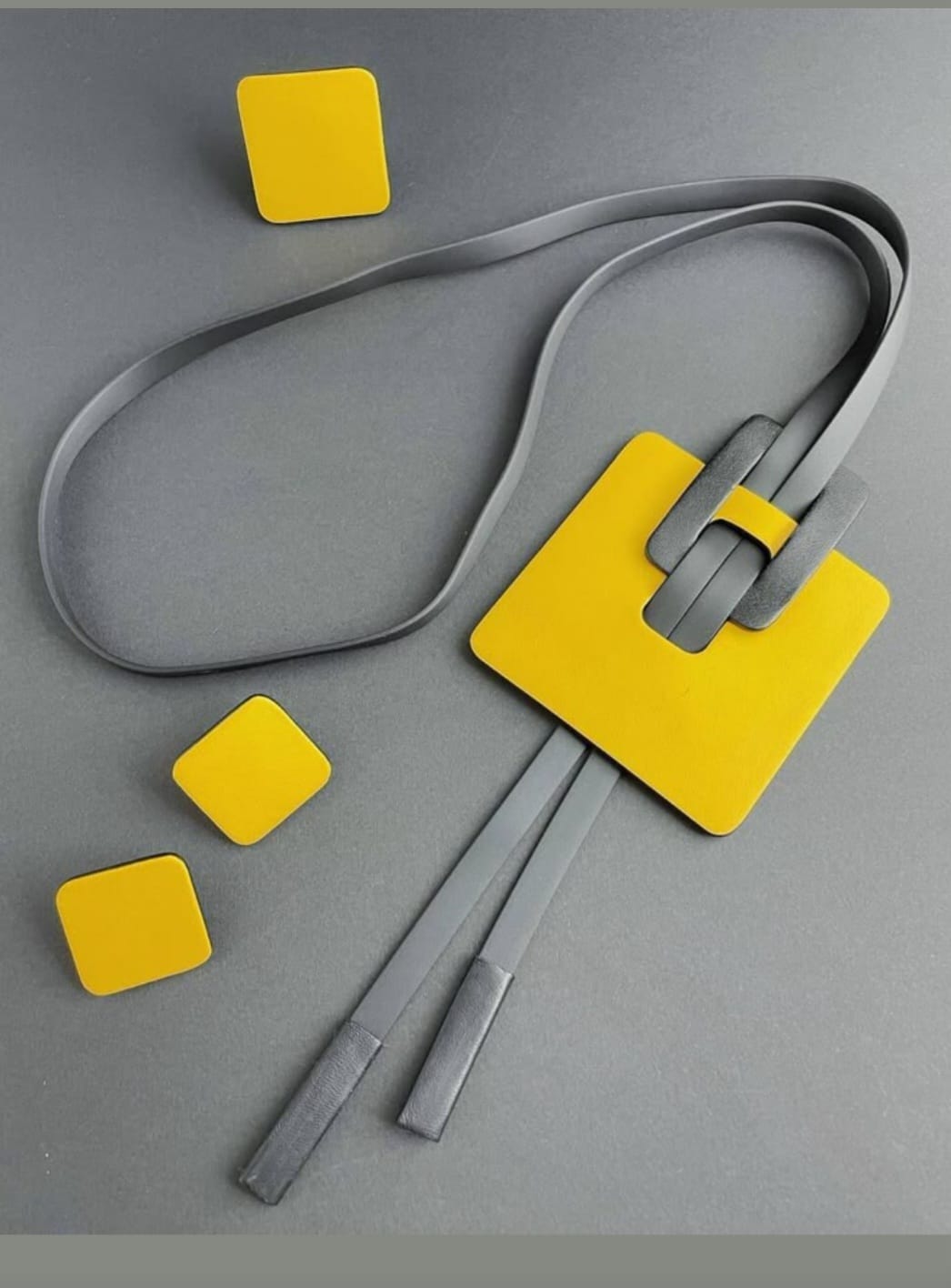 Juwelenset in keramiek.jpeg