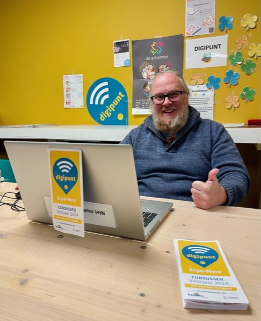 digipunt in de scharnier