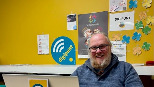 digipunt in de scharnier