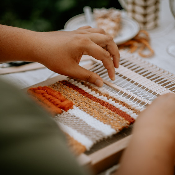 Workshop wandtapijtje weven op weefraam