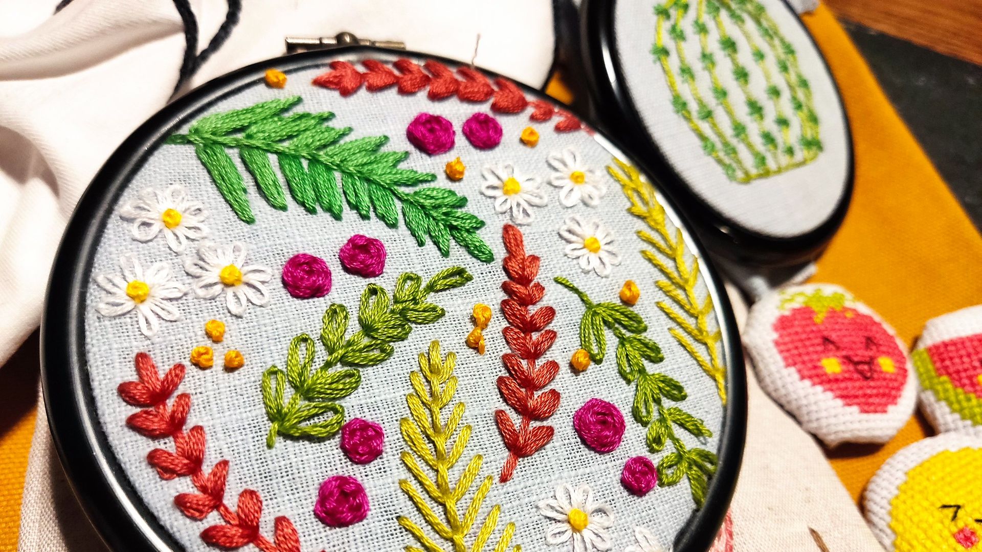 Botanisch borduren - Eline Yoshimi