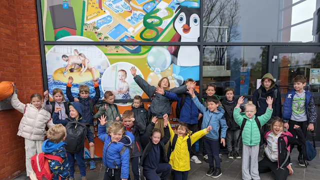 Er wordt ook op uitstap gegaan, bv. naar de Waterperels in Lier