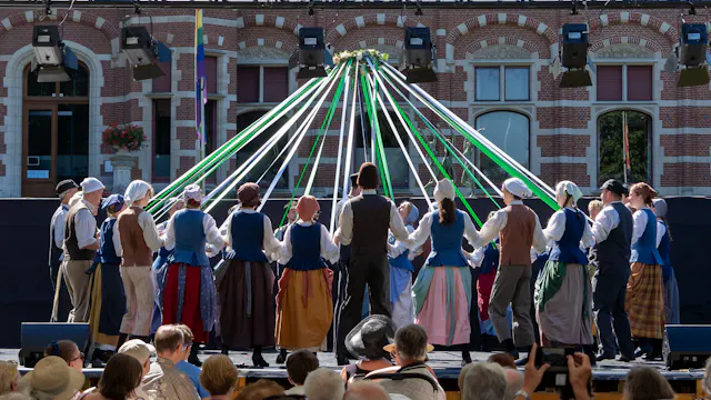 Optreden Die Spelewei op het Internationaal Folklorefestival Westerlo