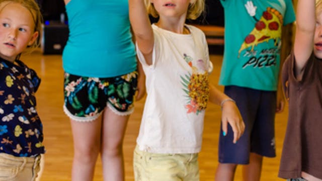 Theater: Cosmo en Sterre Op Ruimtereis