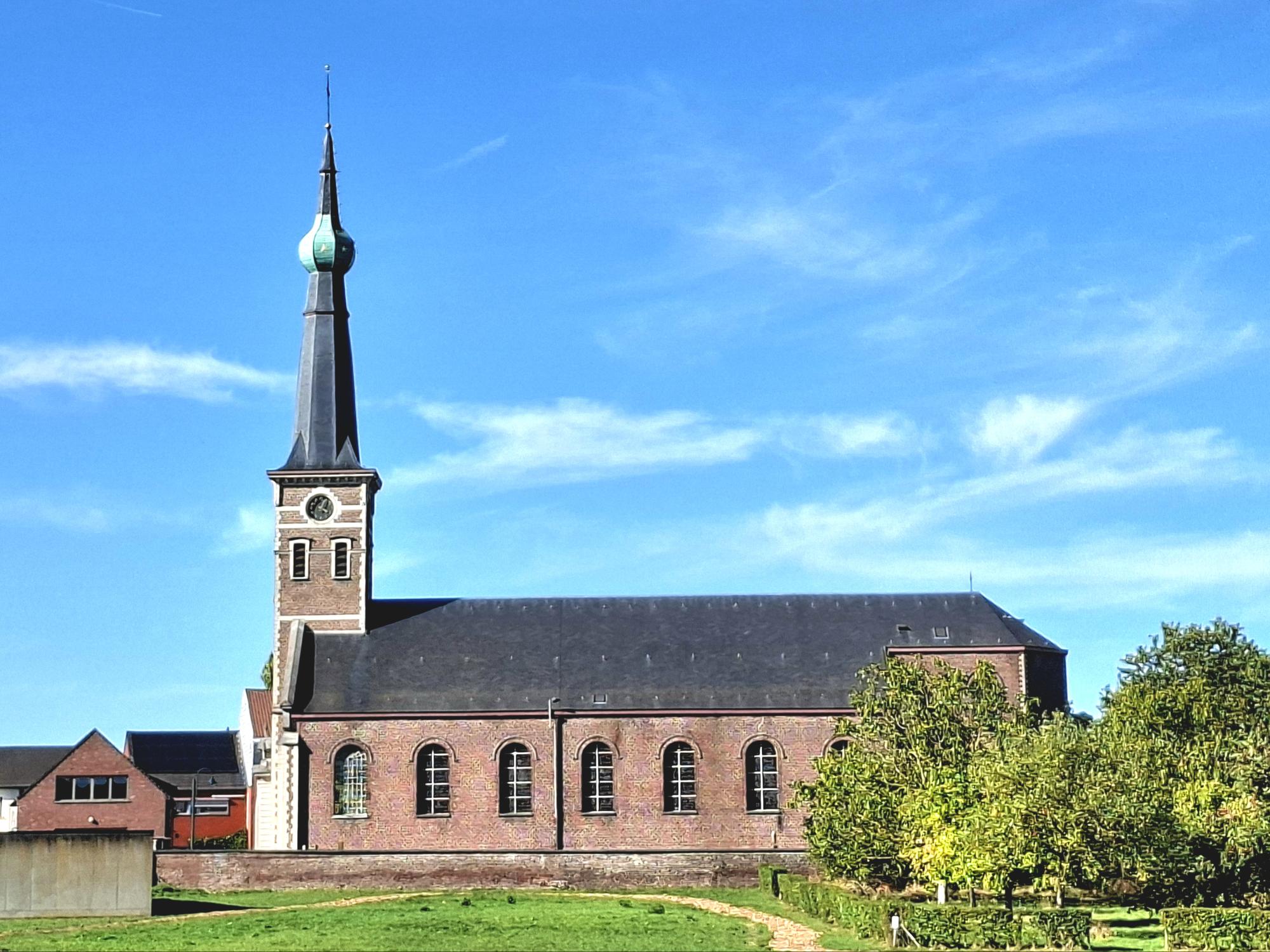 STRIJTEM KERK.jpg