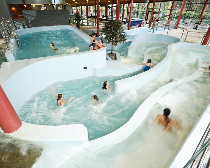 Afbeelding voor activiteit Uitstap tienerwerking Pasvit Duffel - Waterperels en minigolf