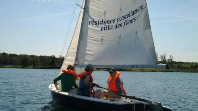 Zeilinitiatie in meermansboot