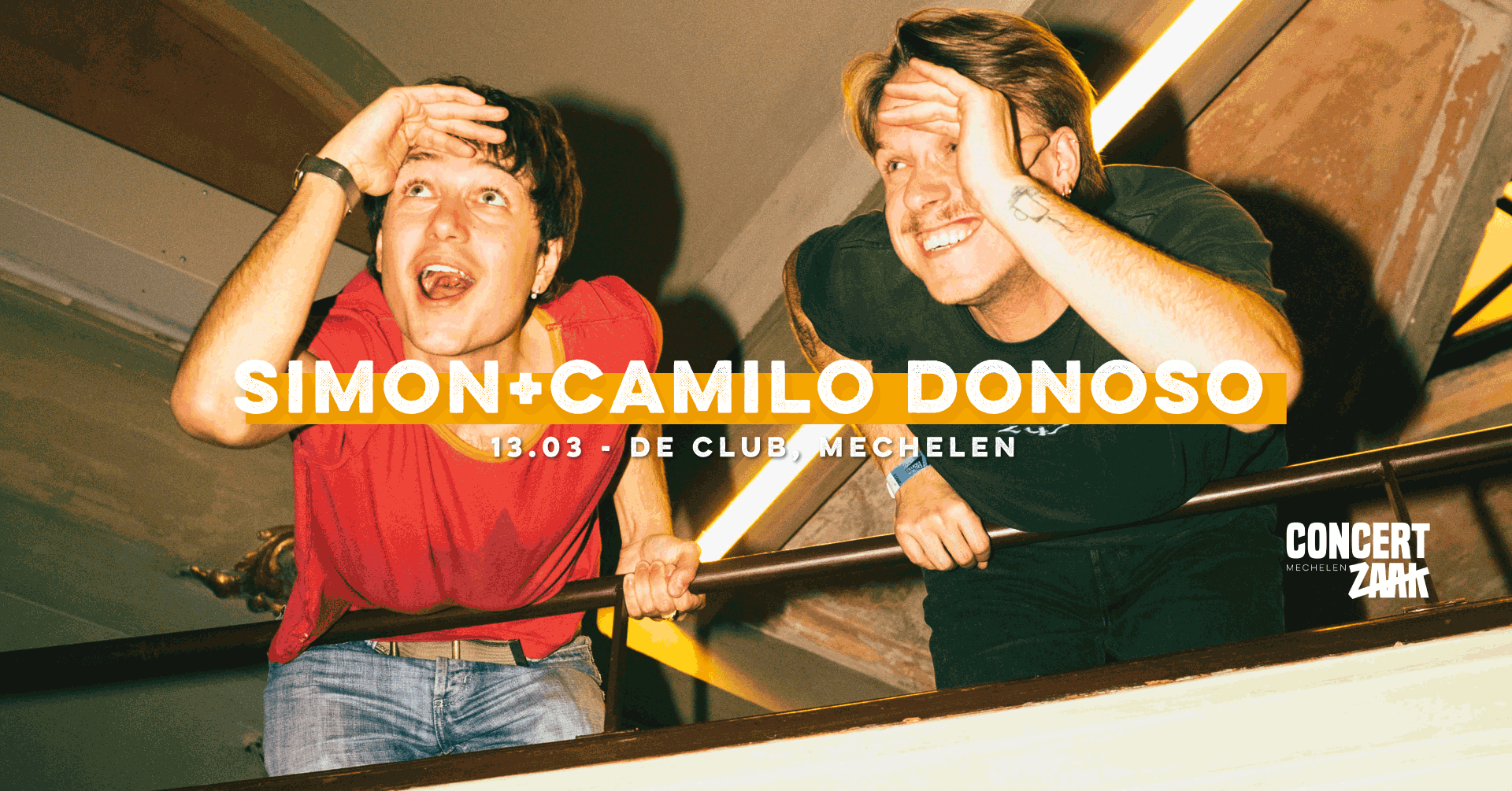 Simon en Camilo Donoso voor hun show in de Roma