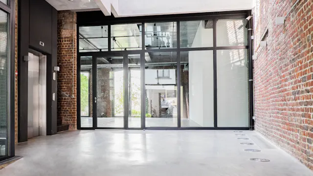 Hangar — Art Center / Gallery