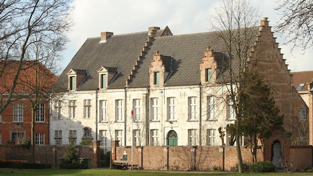 Begijnhofmuseum en museum voor volkskunde