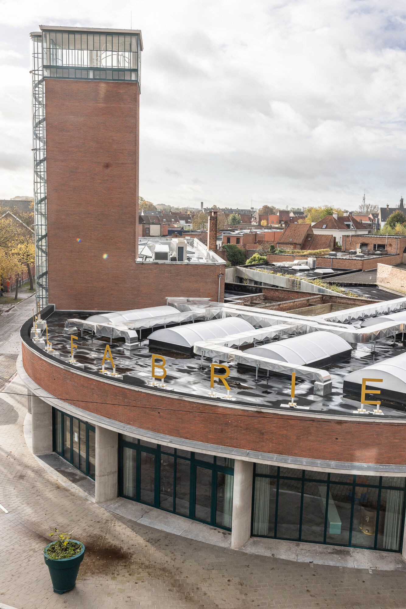 Luchtbeeld van de Deelfabriek