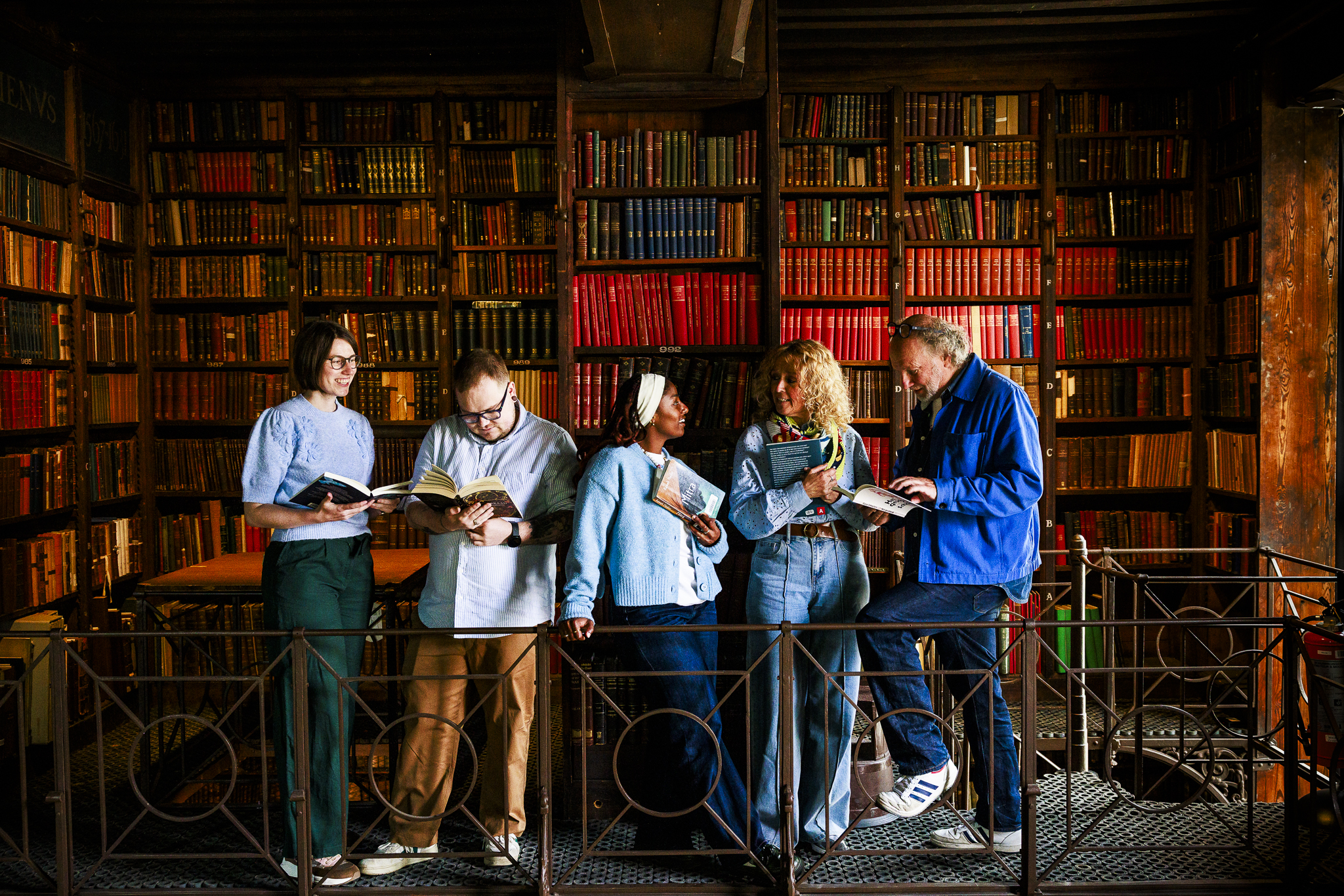 Lezers in de Nottebohmzaal