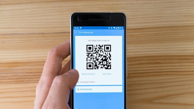 GEMEENTEBESTUUR KNOKKE-HEIST