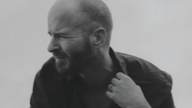 Kosmos + Hold - Bremer/McCoy + Wouter Dewit