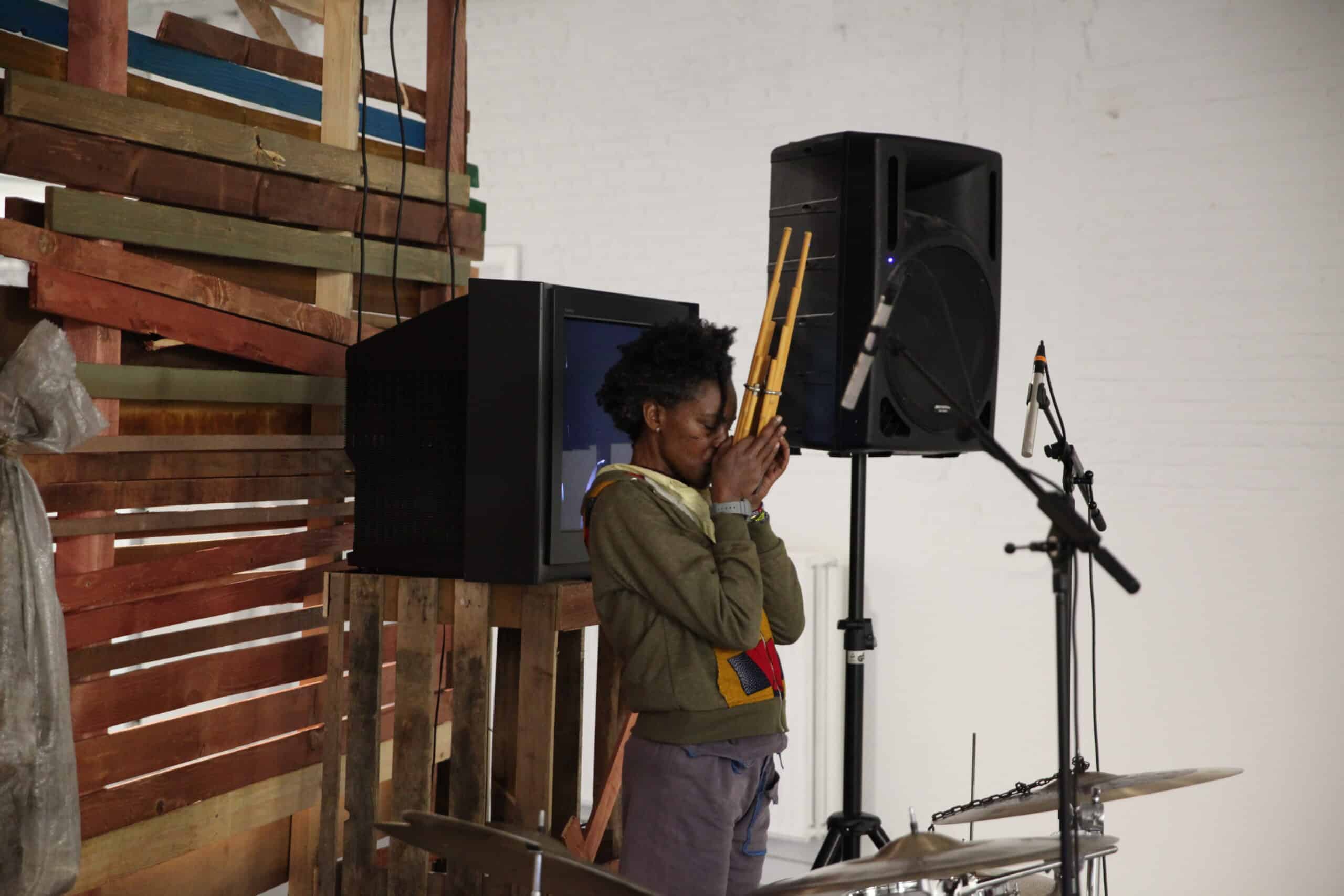 Performance #4 Làzara Rosell Albear & Laura Robles Marcuello