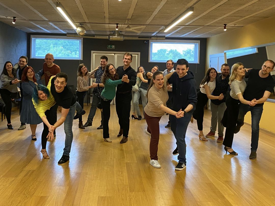 Singles +18 2023 - 2.jpg