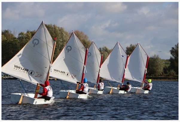 Wakeboarden en zeilen