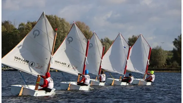 Wakeboarden en zeilen