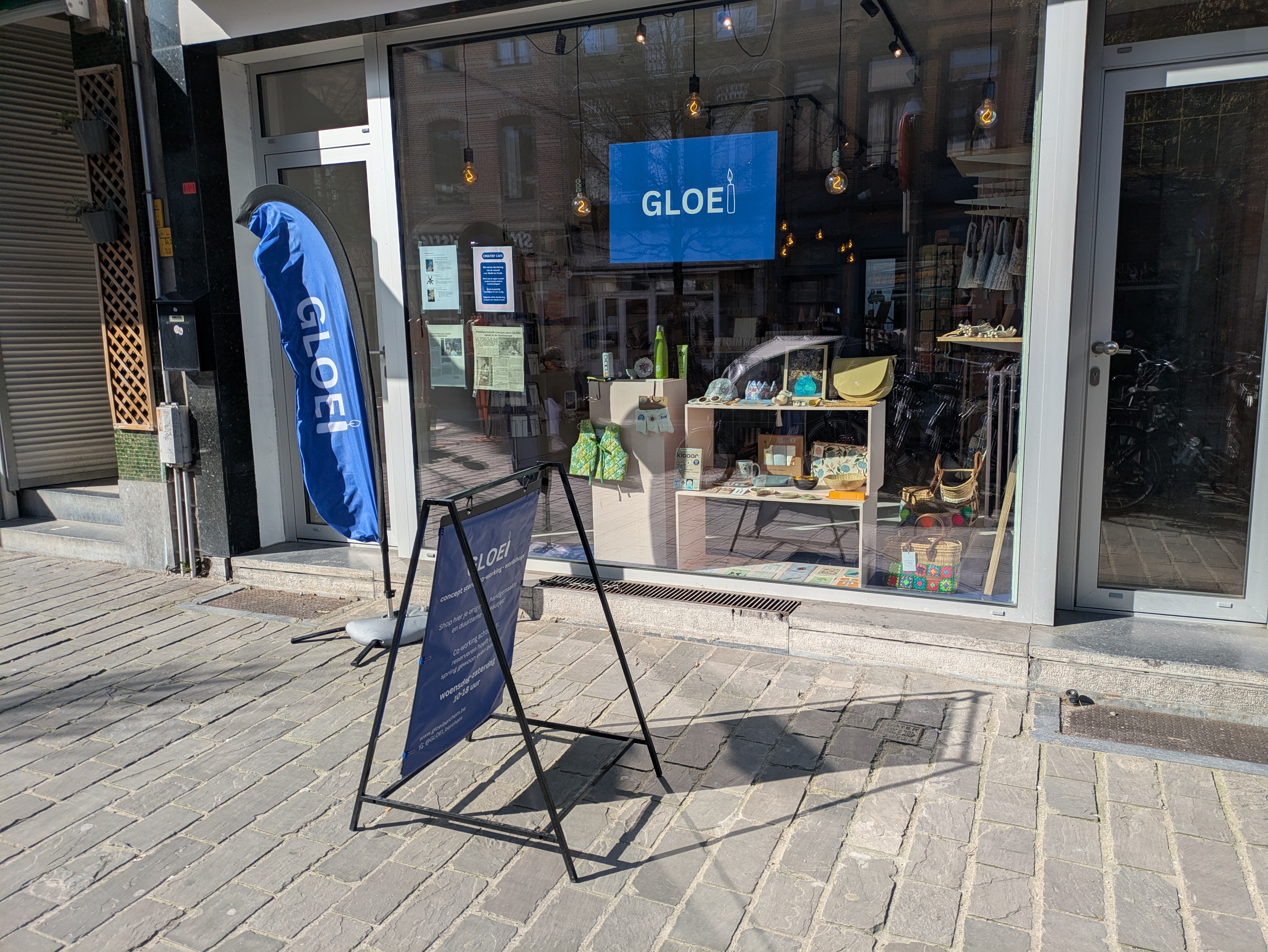 GLOEI Berchem: concept store * co-working * workshops